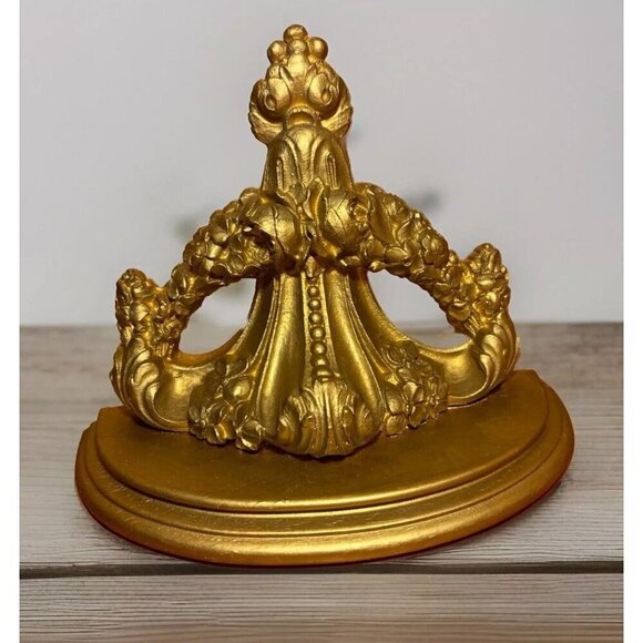 Ornawood USA Other - Vintage Gilded 1940’s Ornate Ornawood USA Wall Shelf